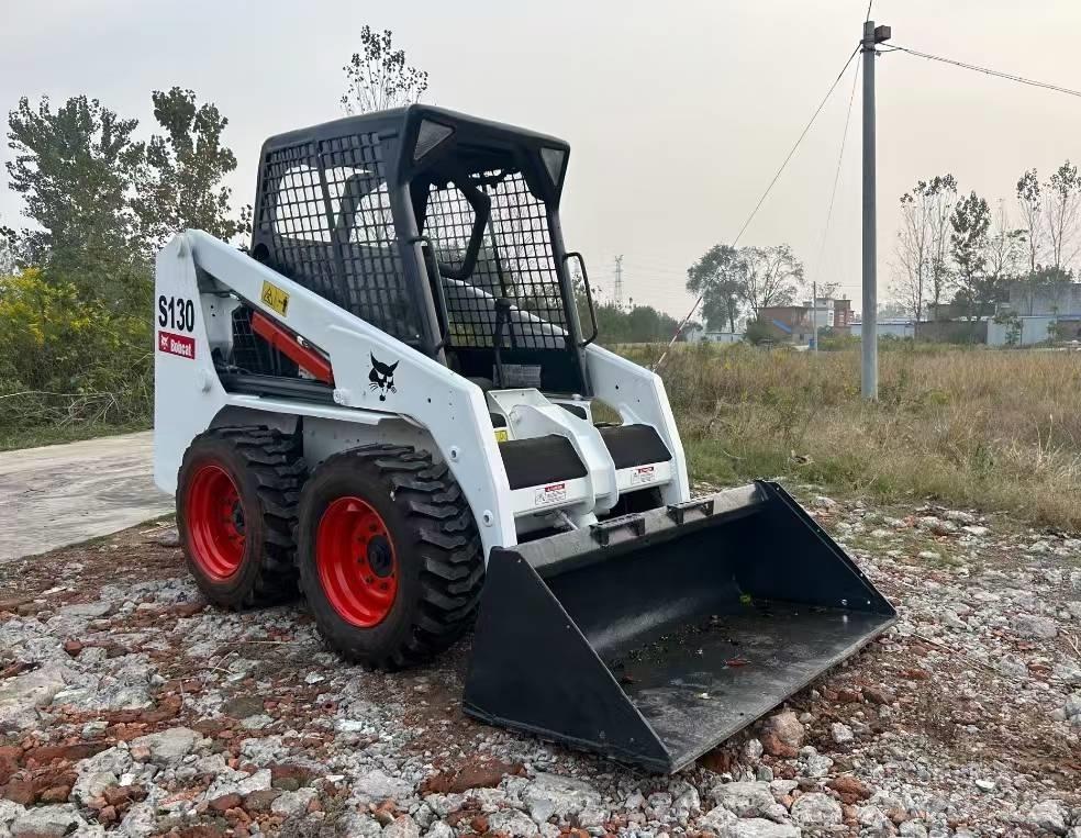 Bobcat S 130 Mini Pale Gommate