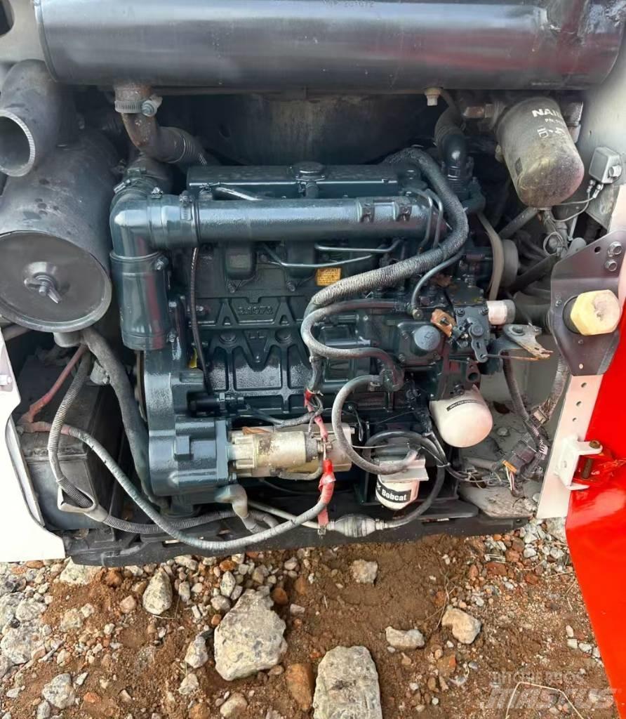 Bobcat S 130 Mini Pale Gommate