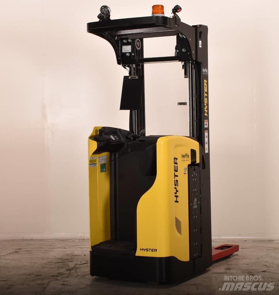Hyster RS1.6 Carelli stoccatori  automatici-usati
