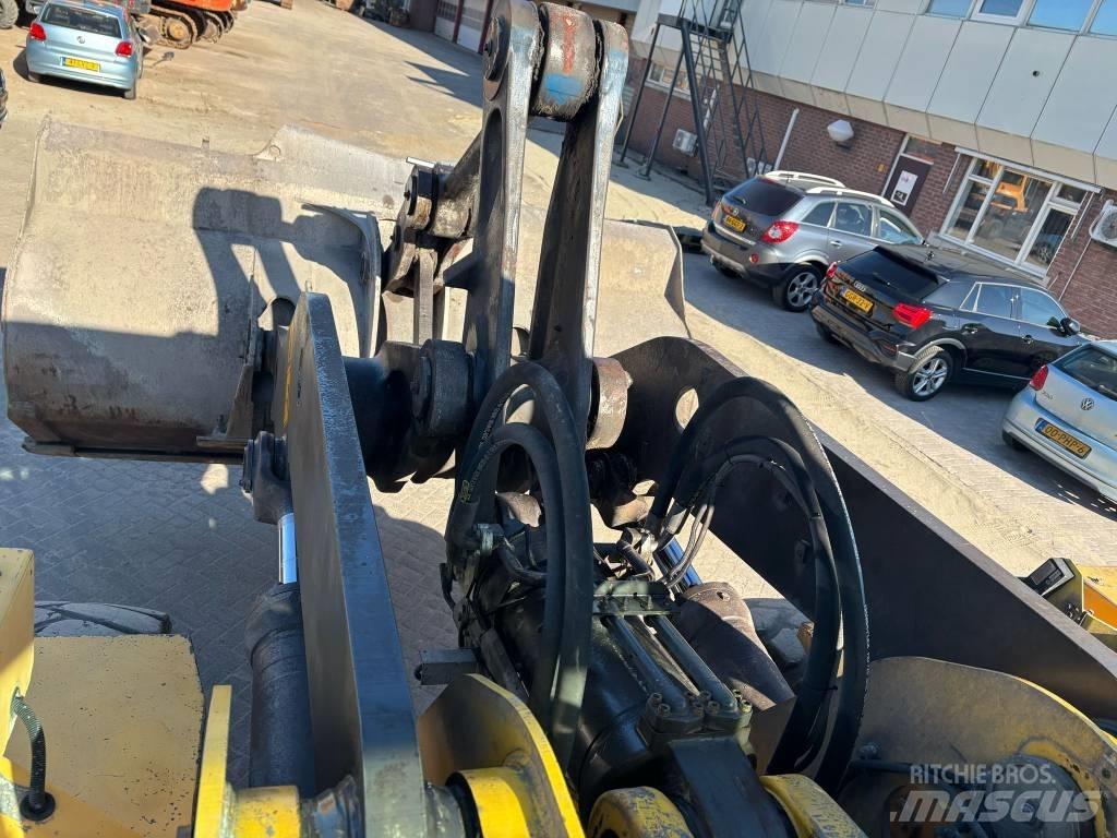 Volvo L 150 E Pale gommate