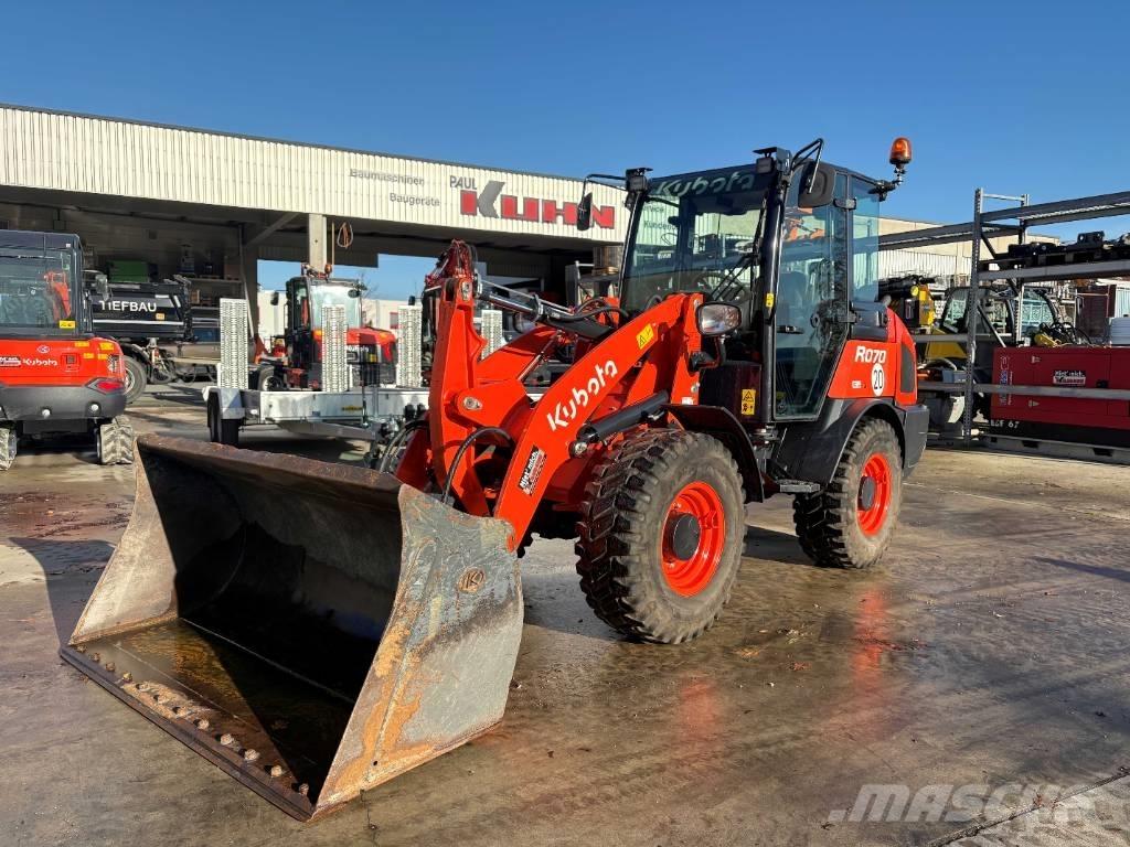 Kubota R 070 Pale gommate