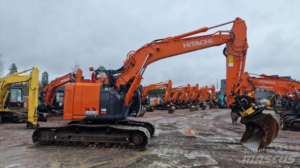 Hitachi ZX225USLC-6 Escavatori cingolati
