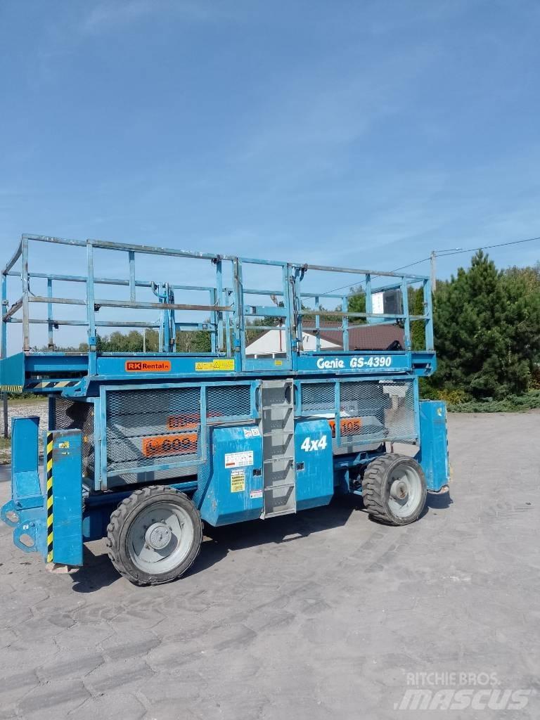 Genie GS 4390 Piattaforme a pantografo