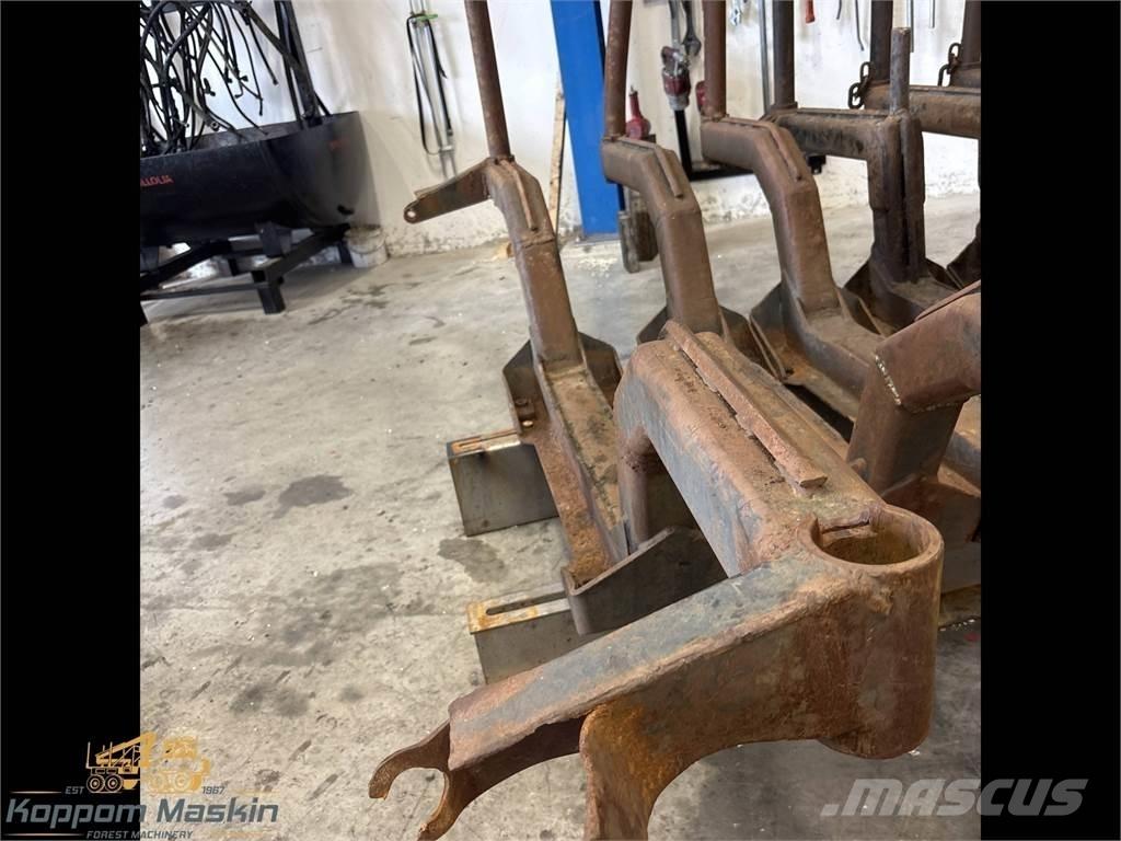 Gremo 704 Altri componenti