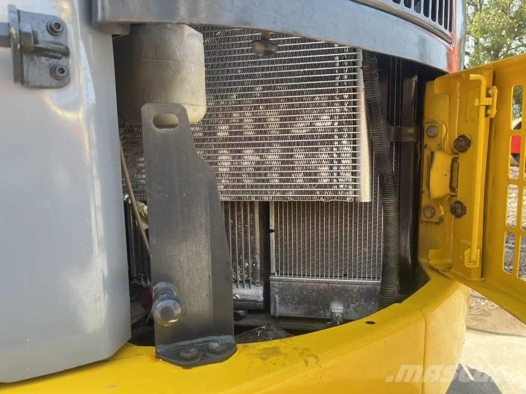 Komatsu pc78 Escavatori cingolati