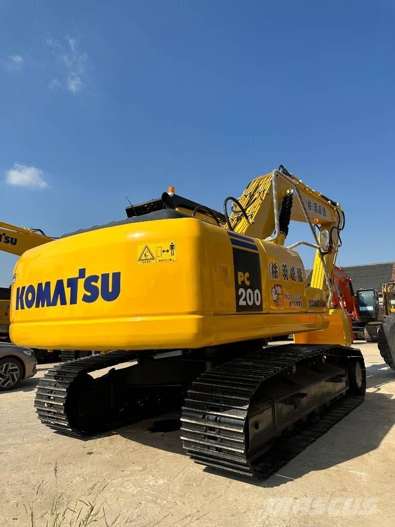 Komatsu PC 200-7 Escavatori cingolati
