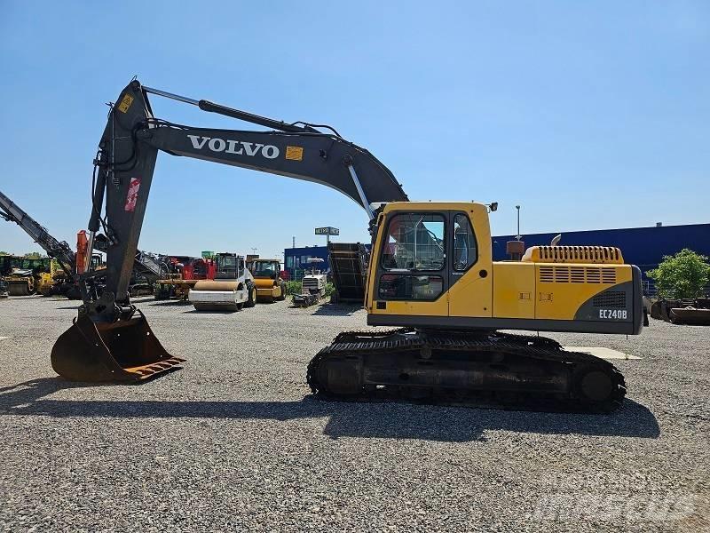Volvo EC 240 B N LC Escavatori cingolati