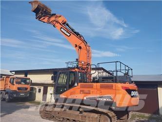 Doosan DX 300 LC Escavatori cingolati
