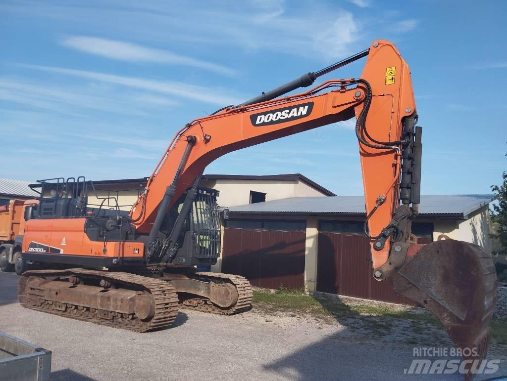 Doosan DX 300 LC Escavatori cingolati