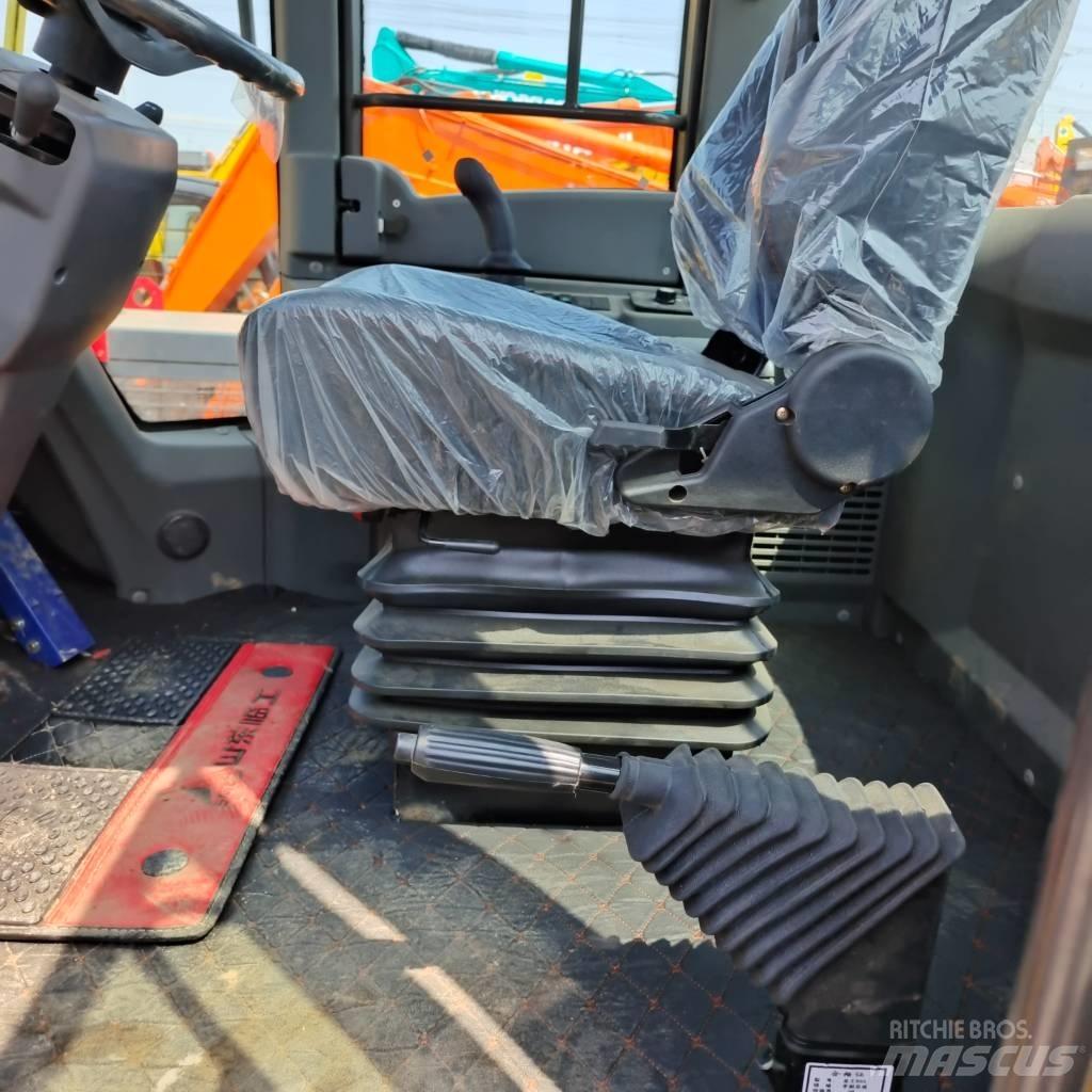 SDLG LG 958 Pale gommate
