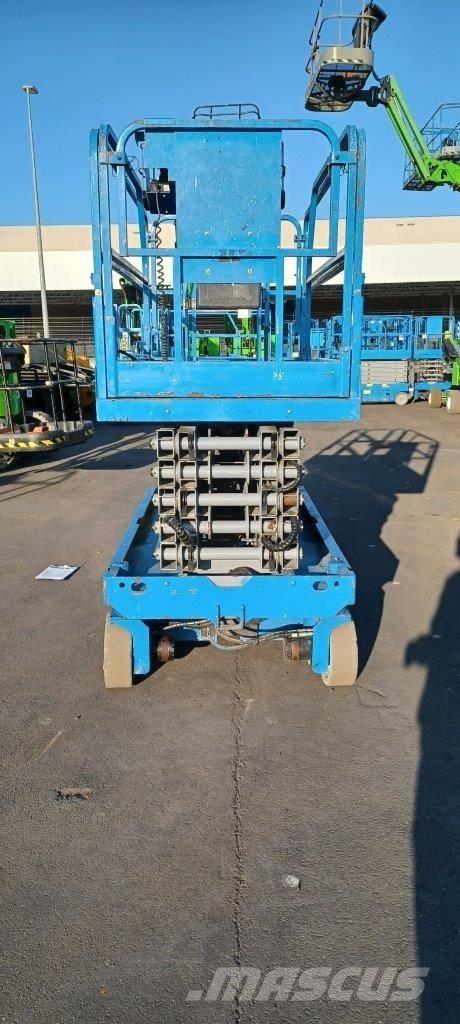 GENIE GS4047 Piattaforme a pantografo
