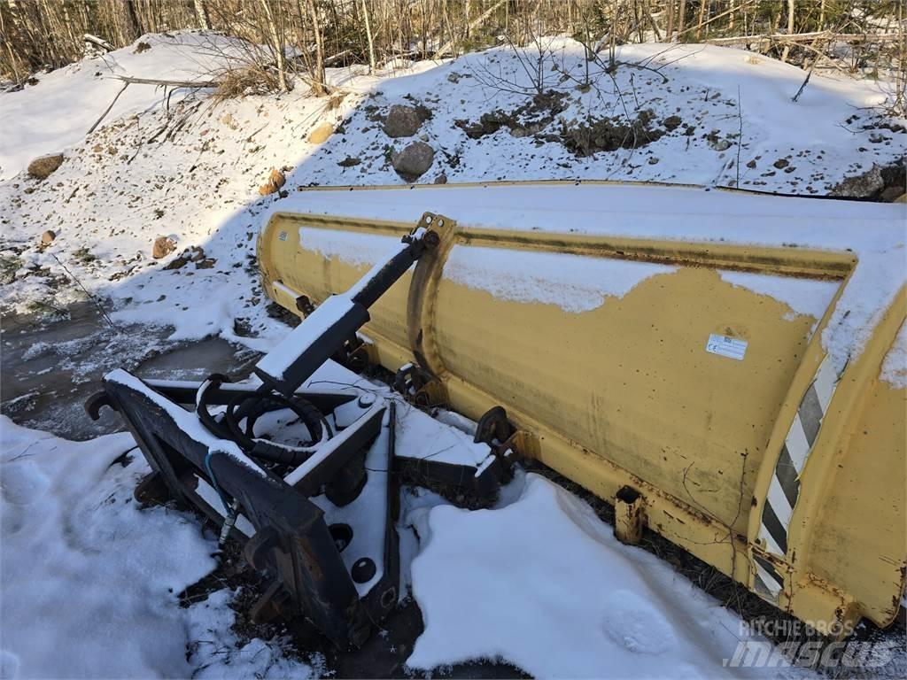 Rote 320 alueaura Lame spazzaneve e aratri