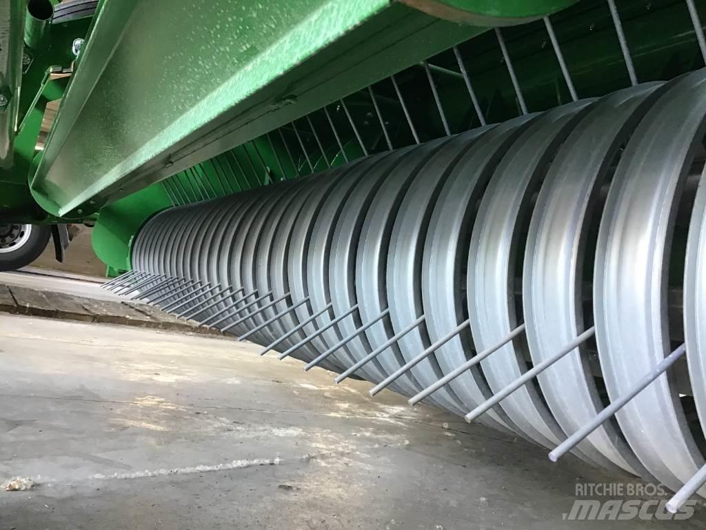 John Deere V461M Rotopresse
