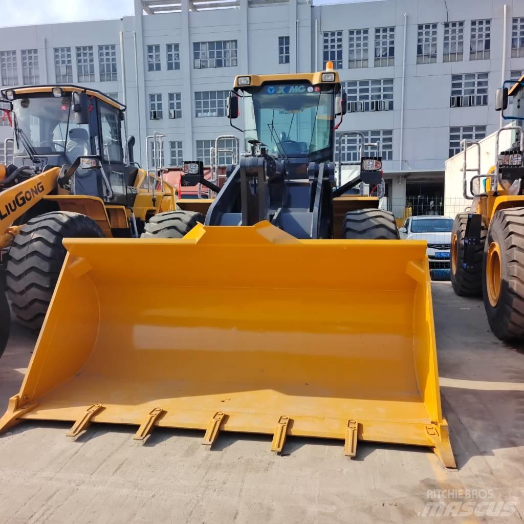 XCMG ZL50GN Pale gommate