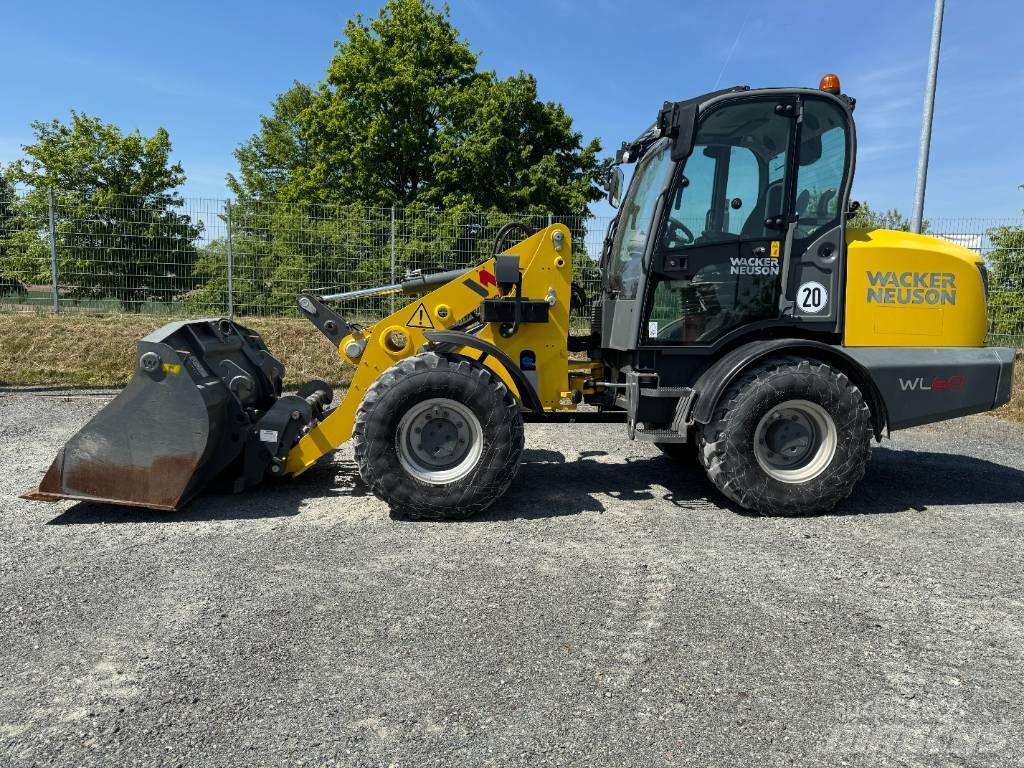 Wacker Neuson WL60 Pale gommate