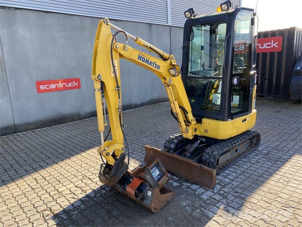 Komatsu PC16R-3HS Escavatori gommati