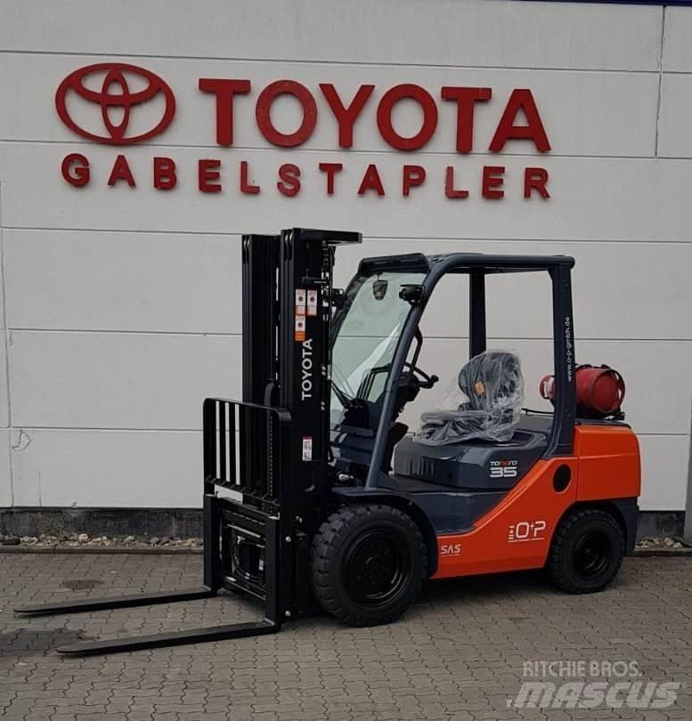 Toyota 02-8FGJF35 Carrelli elevatori GPL
