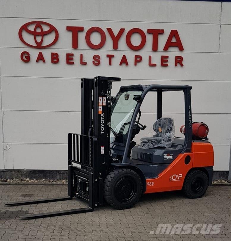 Toyota 02-8FGJF35 Carrelli elevatori GPL