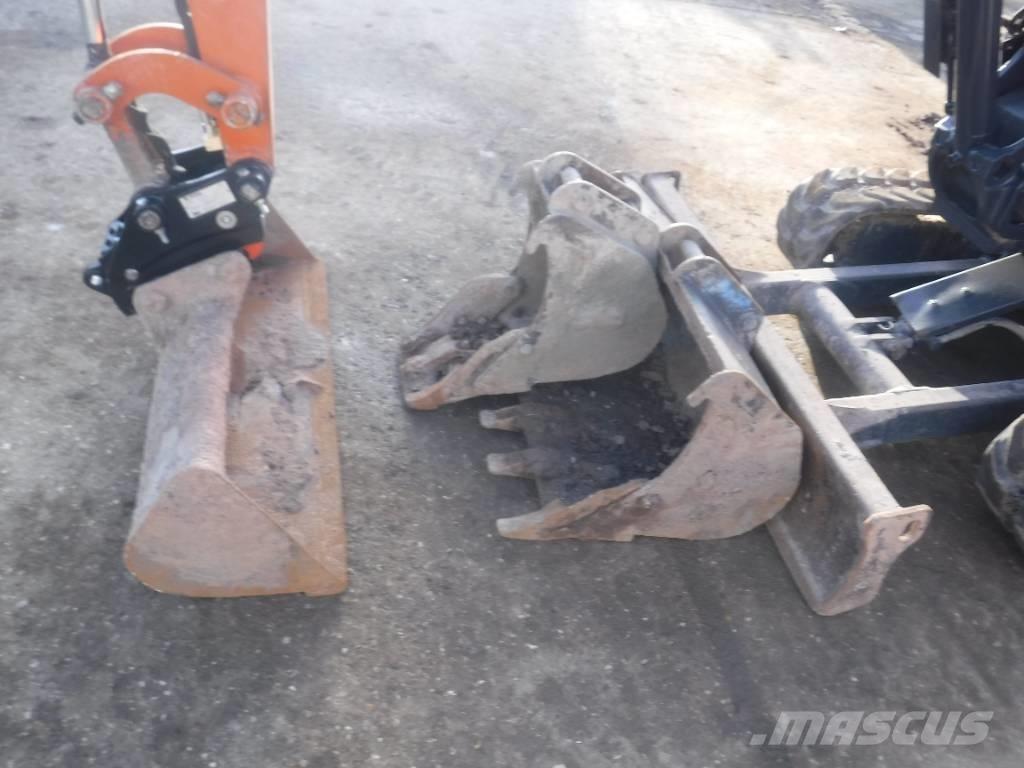 Hitachi ZX 33 U-6 Miniescavatori