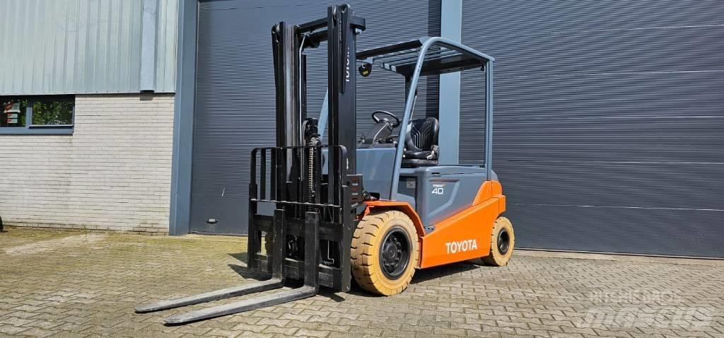 Toyota 8FBMT40 Carrelli elevatori elettrici