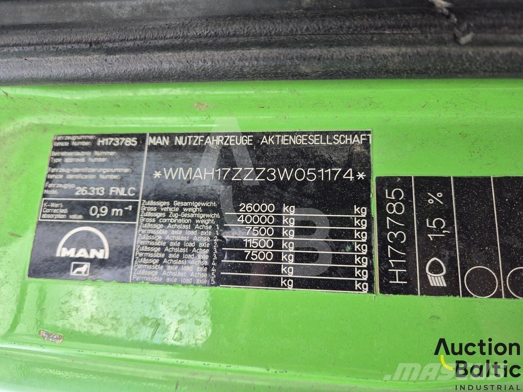 MAN TGA26.310 Camion dei rifiuti