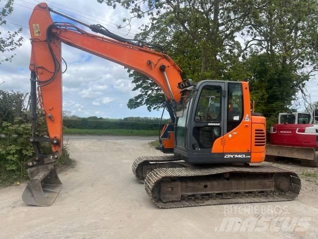 Doosan DX 140 LCR-5 Escavatori cingolati