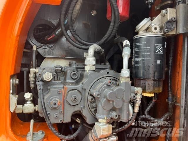 Doosan DX 140 LCR-5 Escavatori cingolati