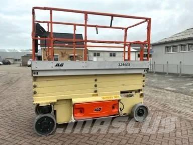 JLG 3246 ES Piattaforme a pantografo