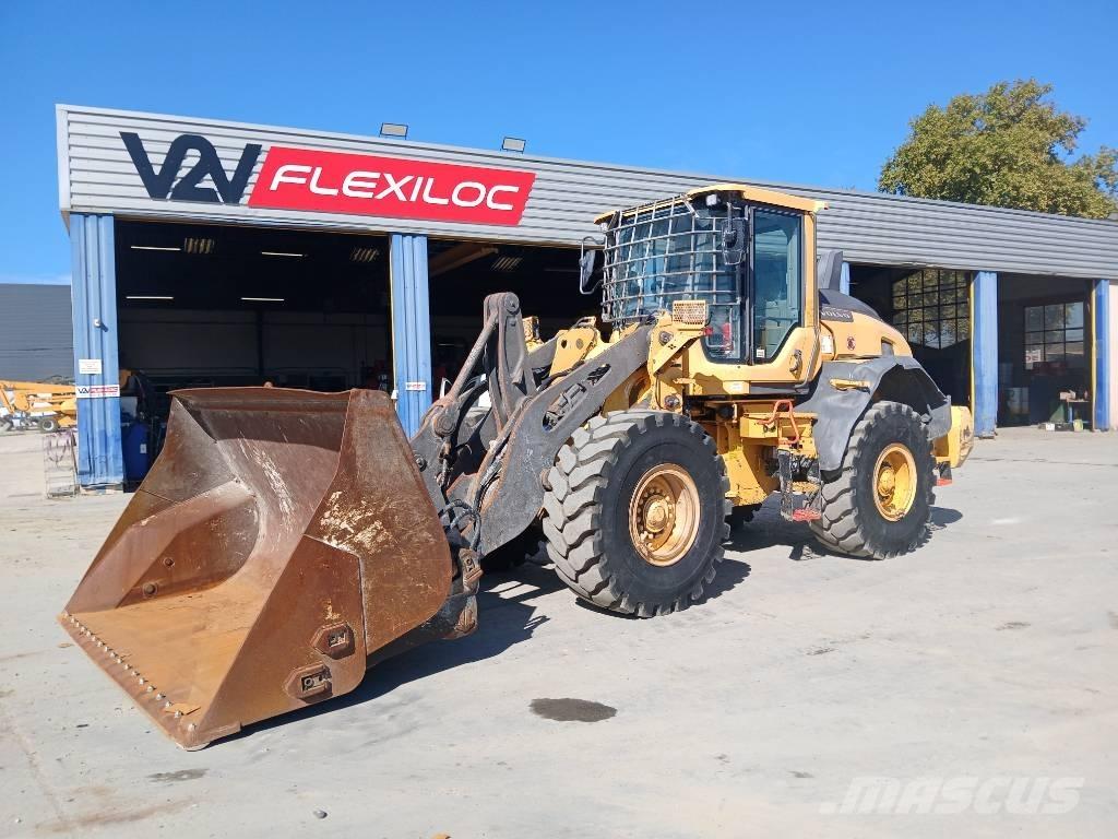 Volvo L 90 H Pale gommate