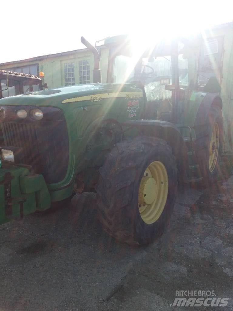 John Deere 8320 Trattori