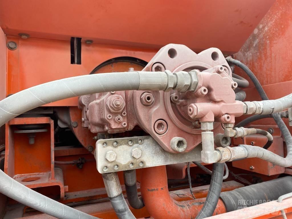 Doosan DH300-7 Escavatori cingolati