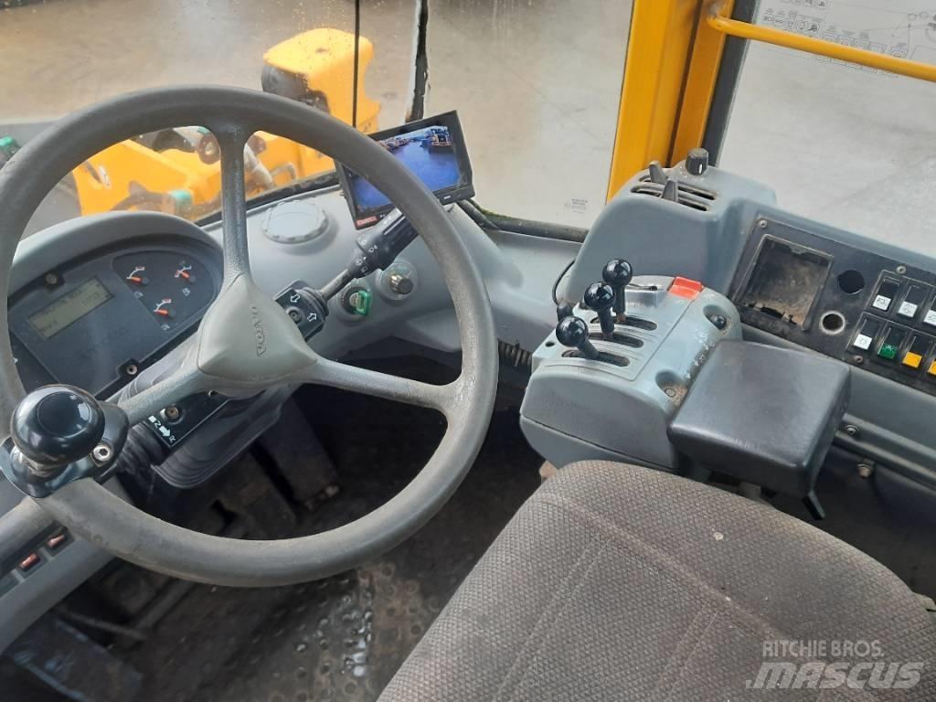 Volvo L 70 E Pale gommate