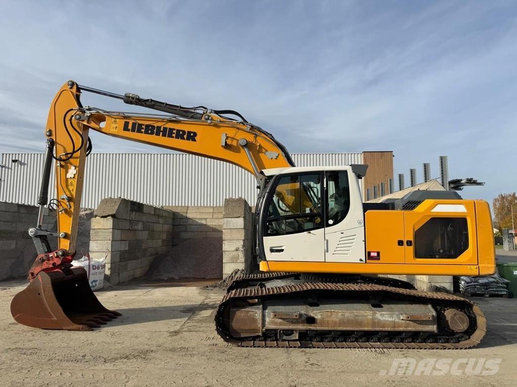 Liebherr R922 LC Escavatori cingolati