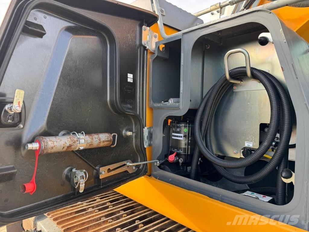 Liebherr R922 LC Escavatori cingolati