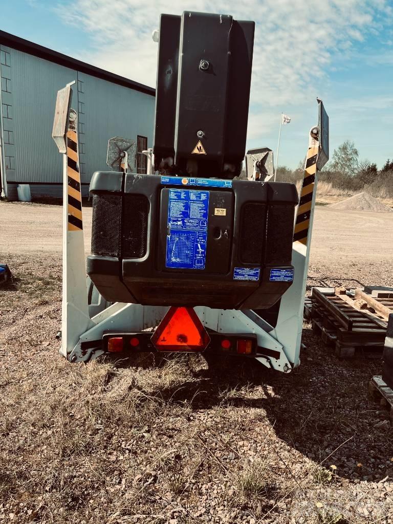Dino 160 XT Piattaforme aeree su rimorchio