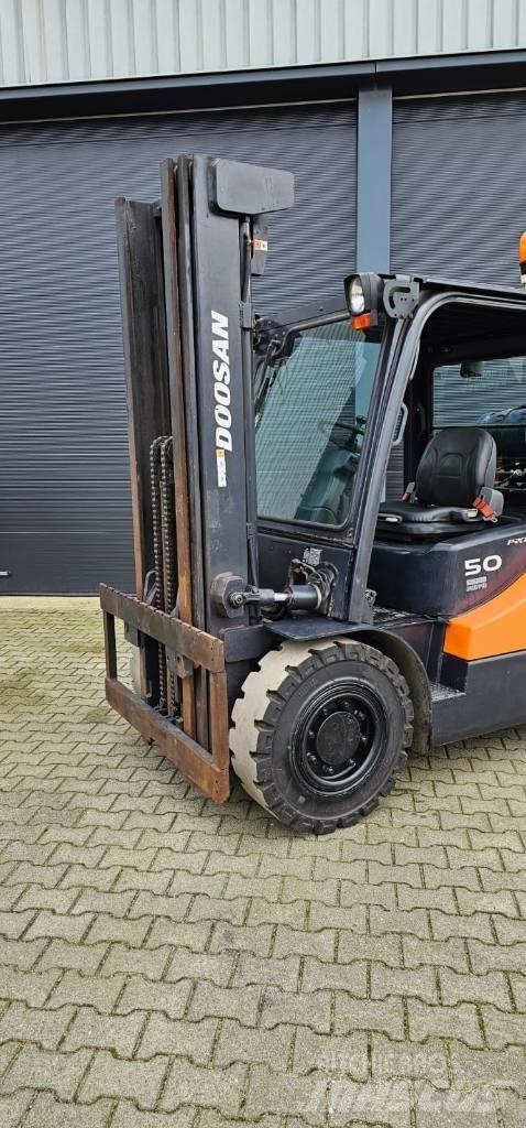 Doosan G50SC-5 Carrelli elevatori GPL