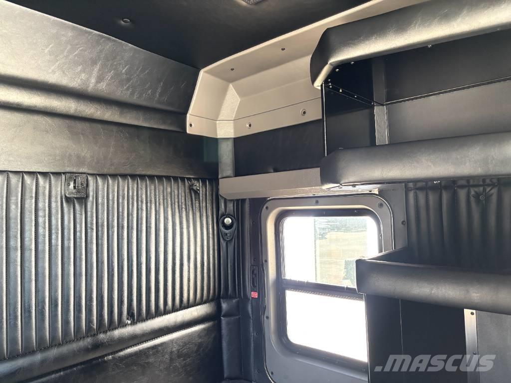 Kenworth W 900 Motrici e Trattori Stradali