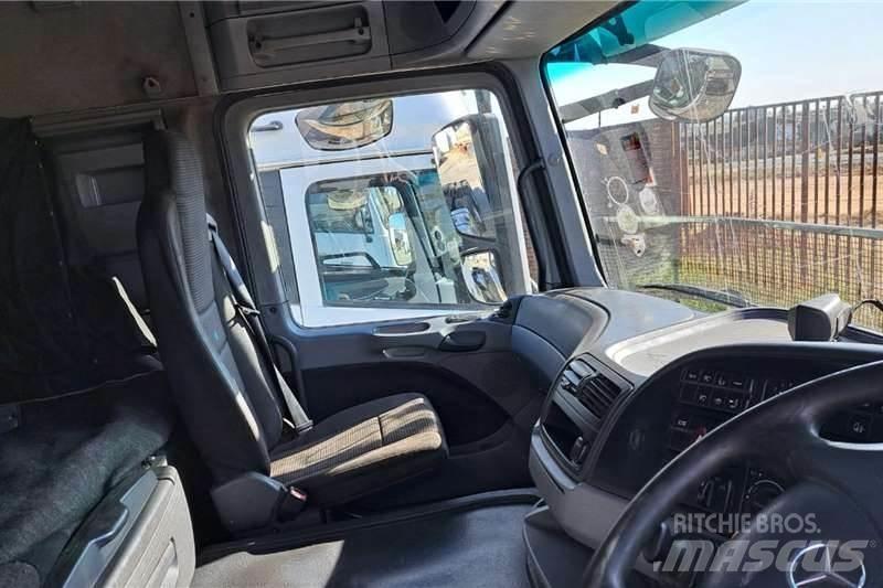 Mercedes-Benz 2644 Camion altro