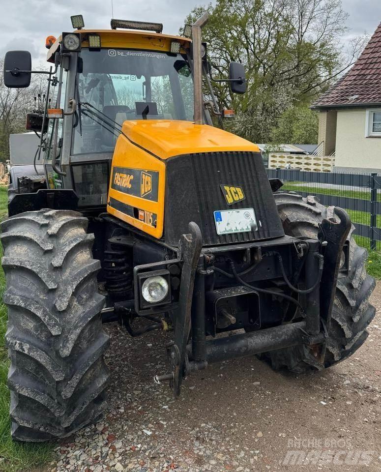 JCB Fastrac 1115 Trattori