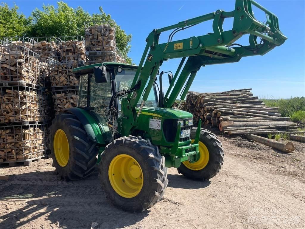 John Deere 5055E Trattori