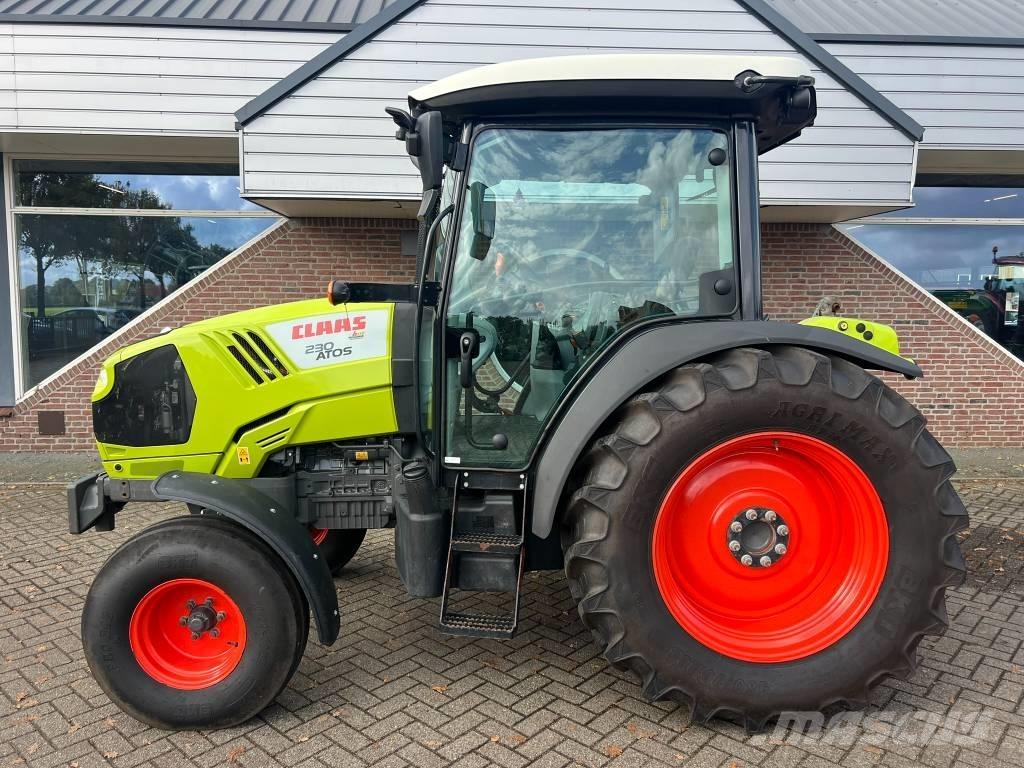CLAAS Atos 230 Trattori