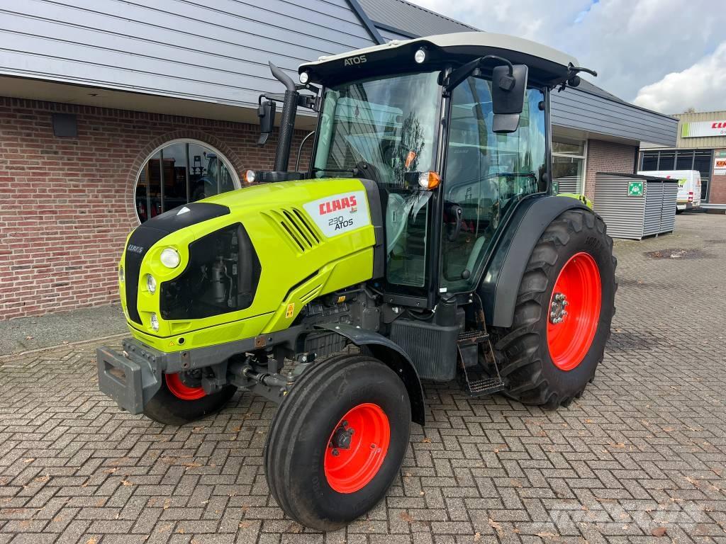 CLAAS Atos 230 Trattori