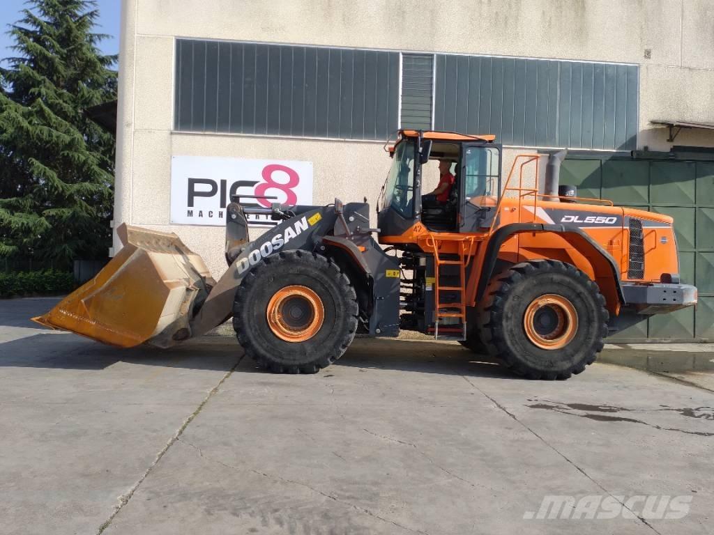 Develon DL 550-5 Pale gommate