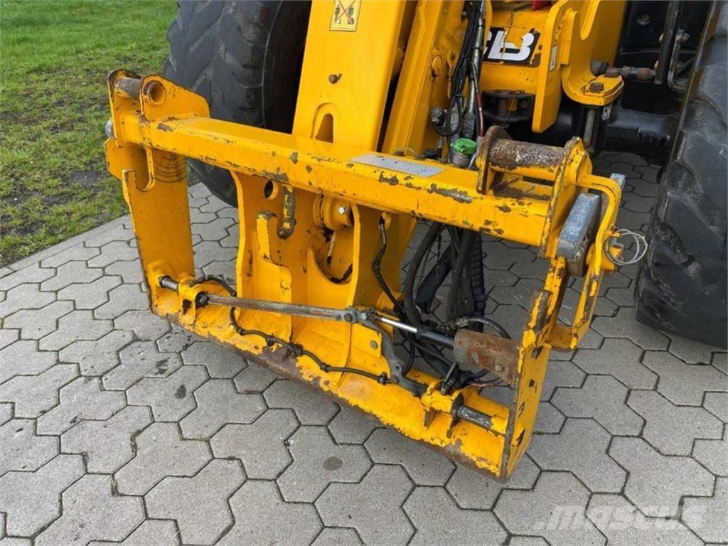 JCB 542-70 AGRIPRO Sollevatori telescopici per agricoltura