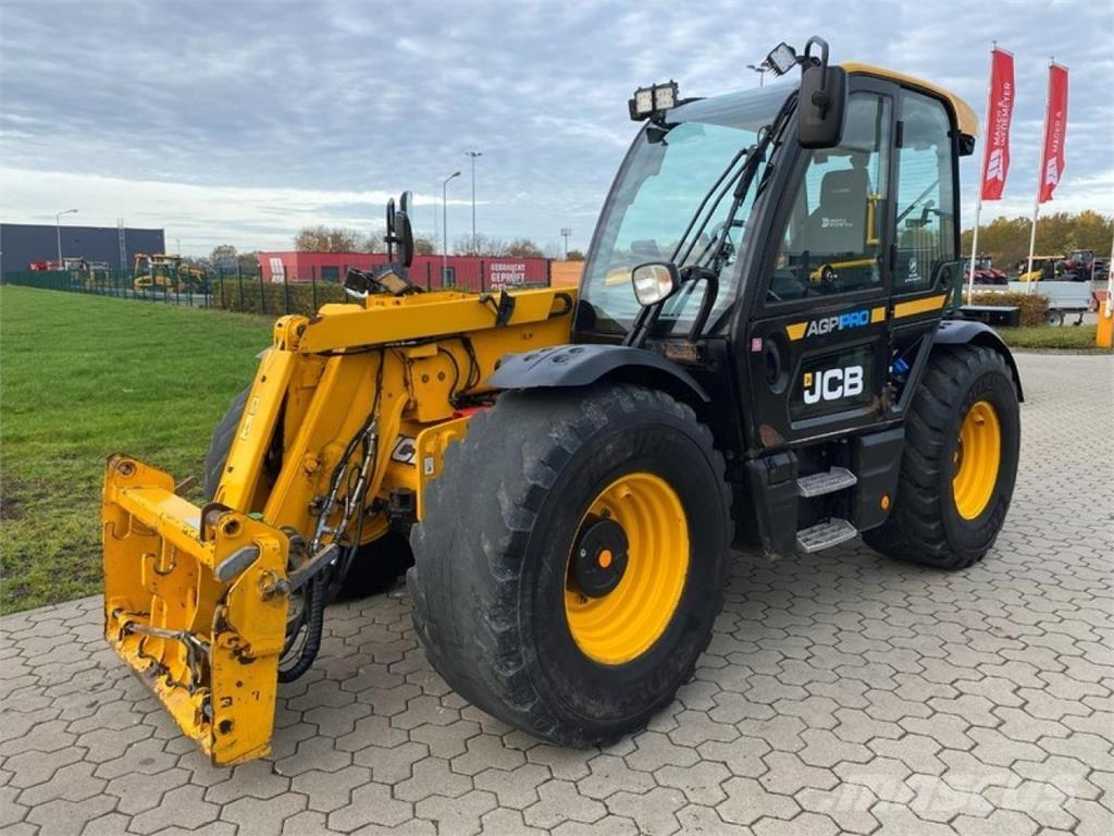 JCB 542-70 AGRIPRO Sollevatori telescopici per agricoltura