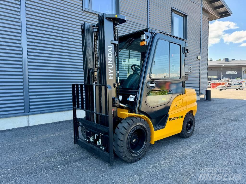 Hyundai 35DN-9V Carrelli elevatori diesel
