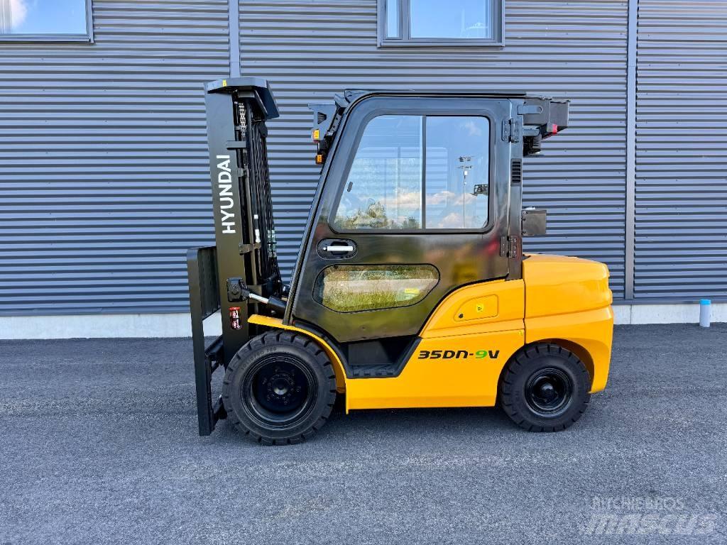 Hyundai 35DN-9V Carrelli elevatori diesel