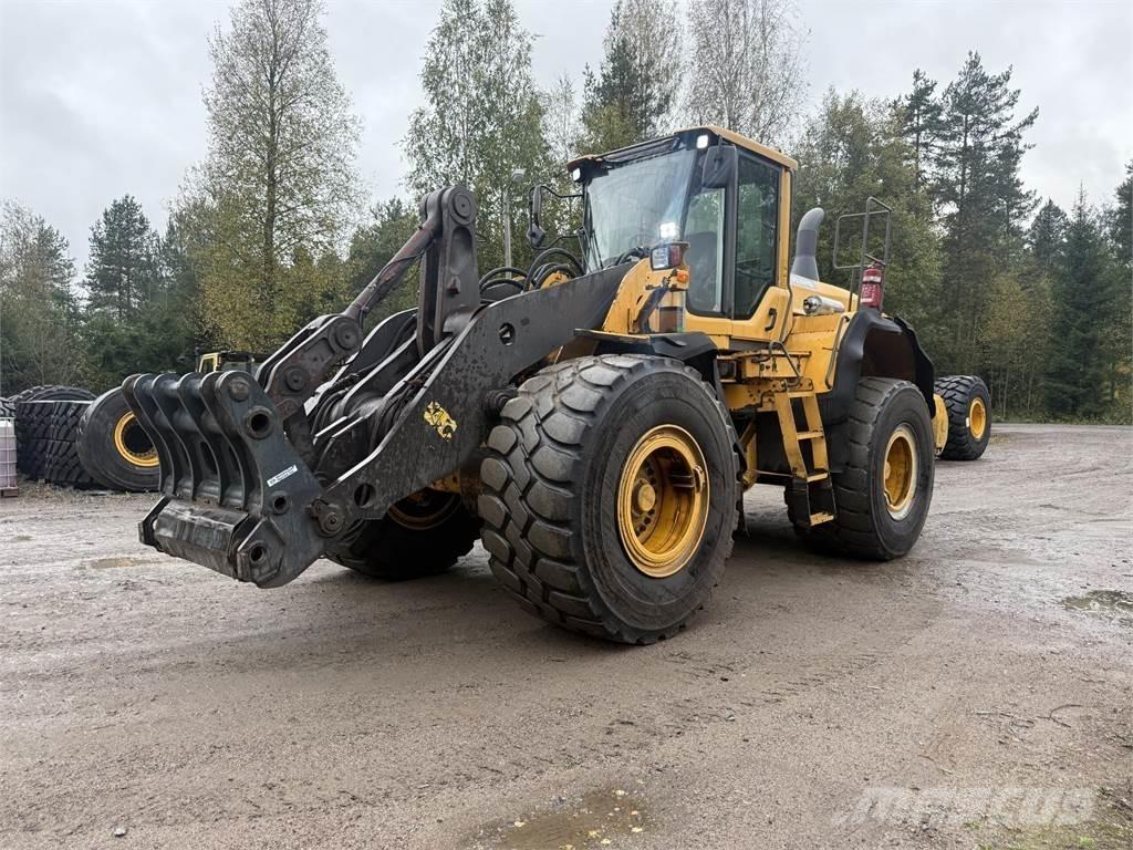 Volvo L180G Pale gommate