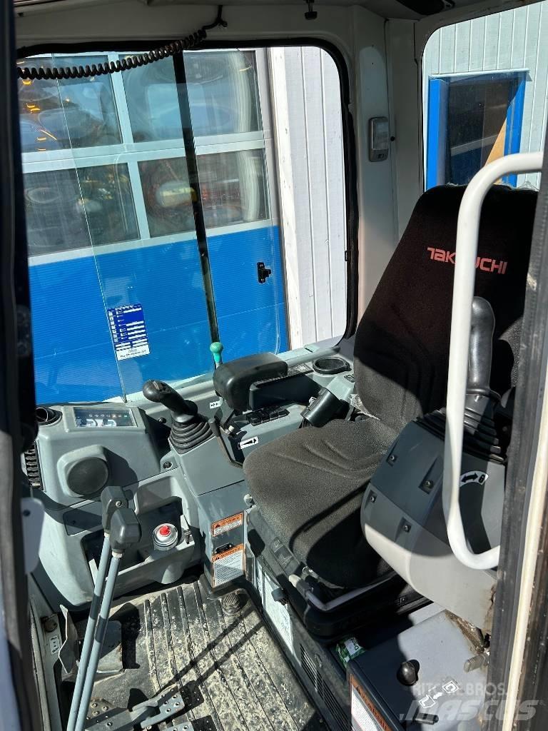 Takeuchi TB 235 Miniescavatori