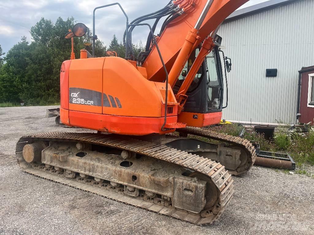 Doosan DX 235 LCR Escavatori cingolati